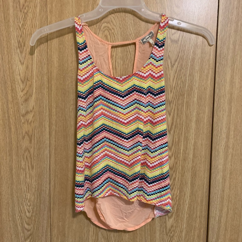 Tribal Print cross in the back shirt